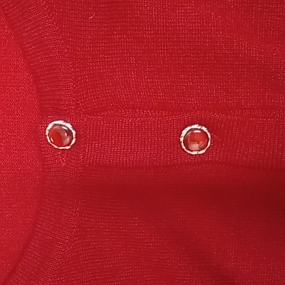 Melrose Chic Button Sweater 4872v - Picture 5 of 6